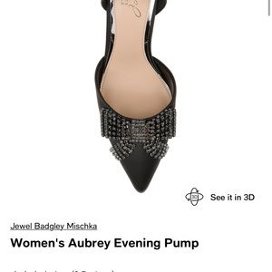 Badley Mischka brand new in box Black Stone encrusted bow,3.5’heel